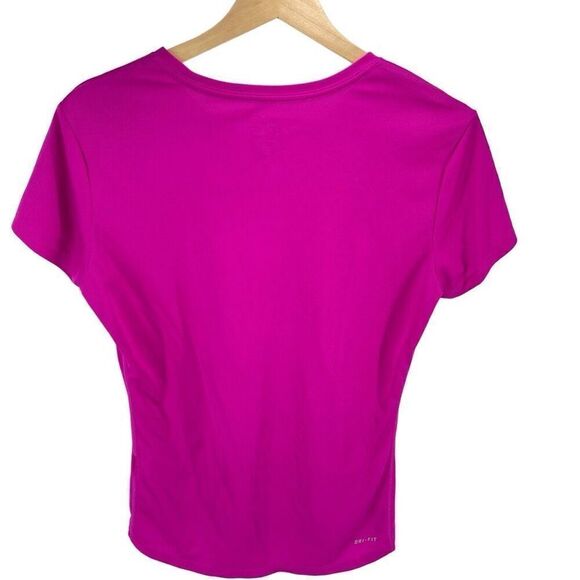 Nike Women's T-Shirt Dri-Fit Crew Neck Short Sleeve Magenta Pink Size Medium - Picture 2 of 10